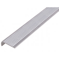 TRAPKANT MET NEUS 40X15X2MM 200CM